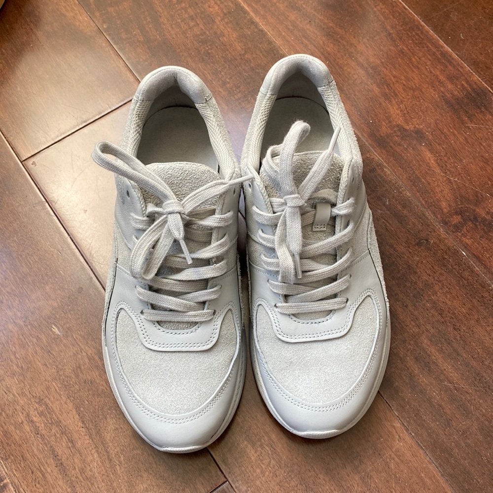 Everlane tread trainer sneaker